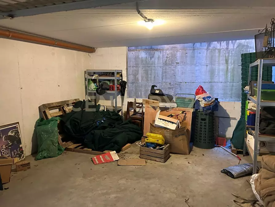 Immagine 3 di Garage in vendita  in Via Vincenzo Muccioli 9 a San Martino Buon Albergo