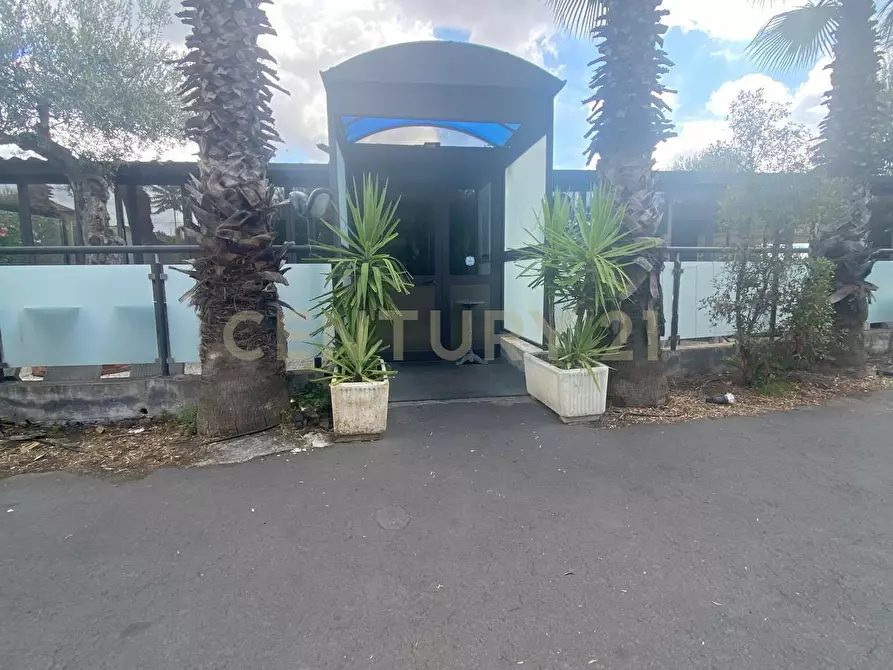 Immagine 1 di Pizzeria / Pub in vendita  in Via Alcide de Gasperi 110 a Mascalucia