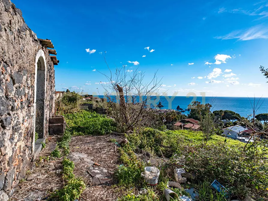 Immagine 27 di Terreno agricolo in vendita  in Via Vampolieri a Aci Castello
