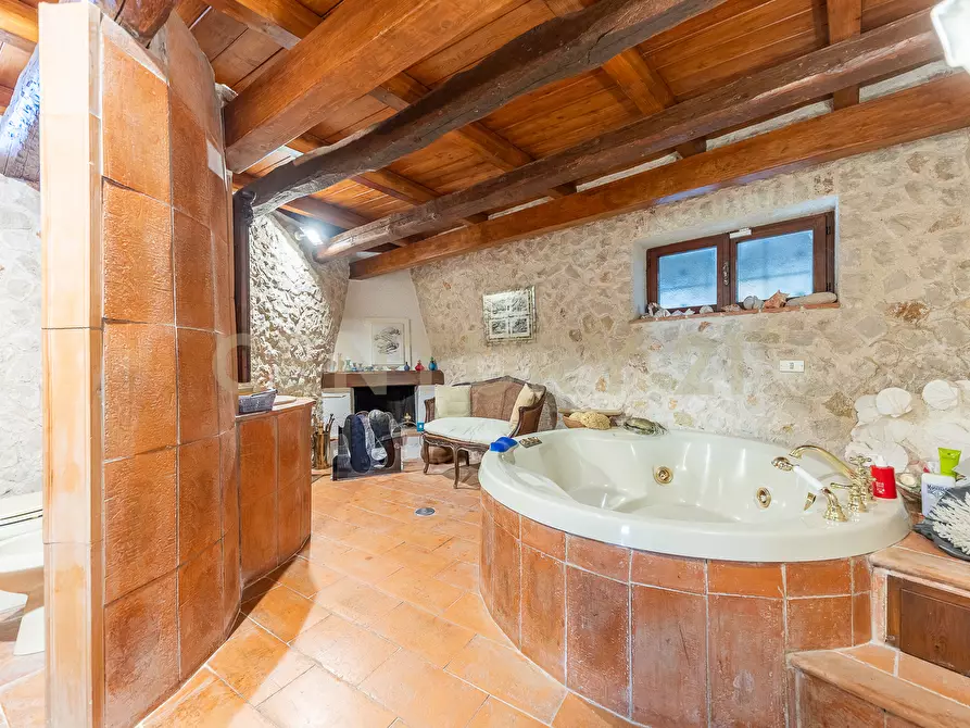 Immagine 56 di Rustico / casale in vendita  in Via Monte Scalambra a Serrone