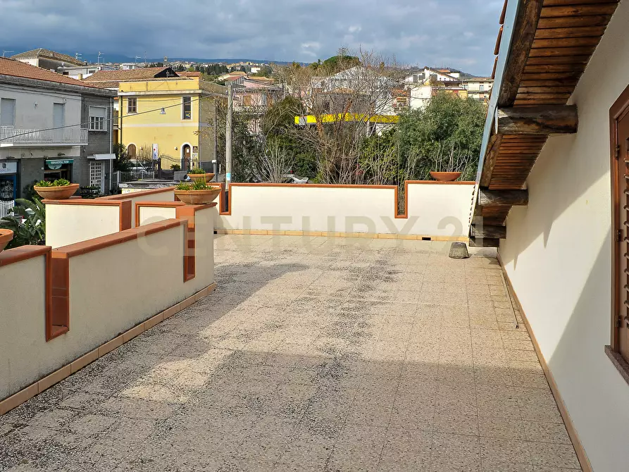 Immagine 42 di Villa in vendita  in Via Musumeci 47 a Giarre
