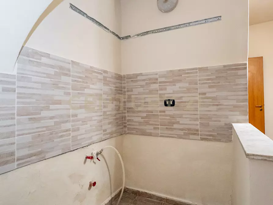 Immagine 29 di Bilocale in vendita  in Via del Principe 8 a Catania