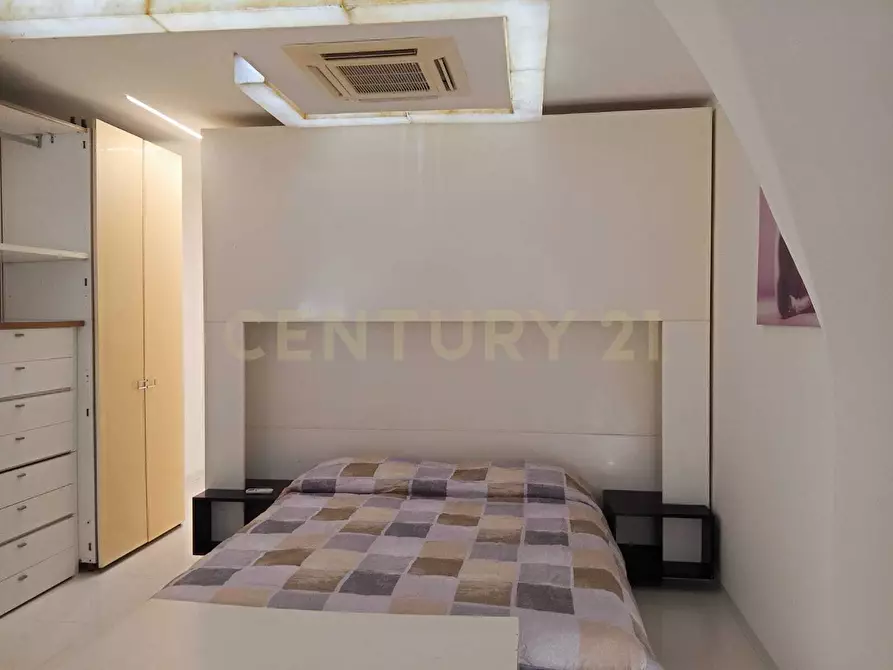 Immagine 27 di Bilocale in vendita  in Via Tezzano 26 a Catania