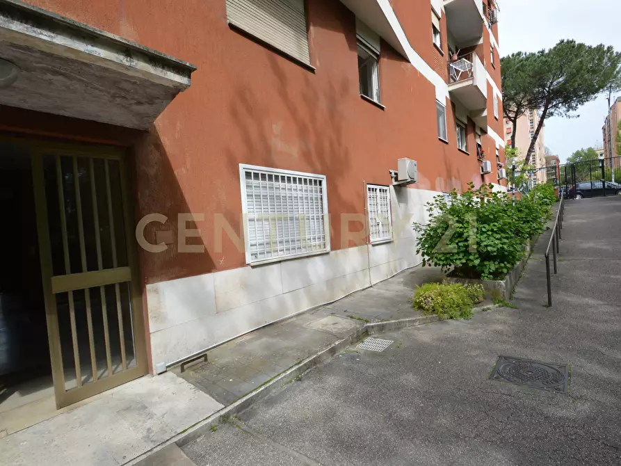 Immagine 5 di Pentalocale in vendita  a Roma