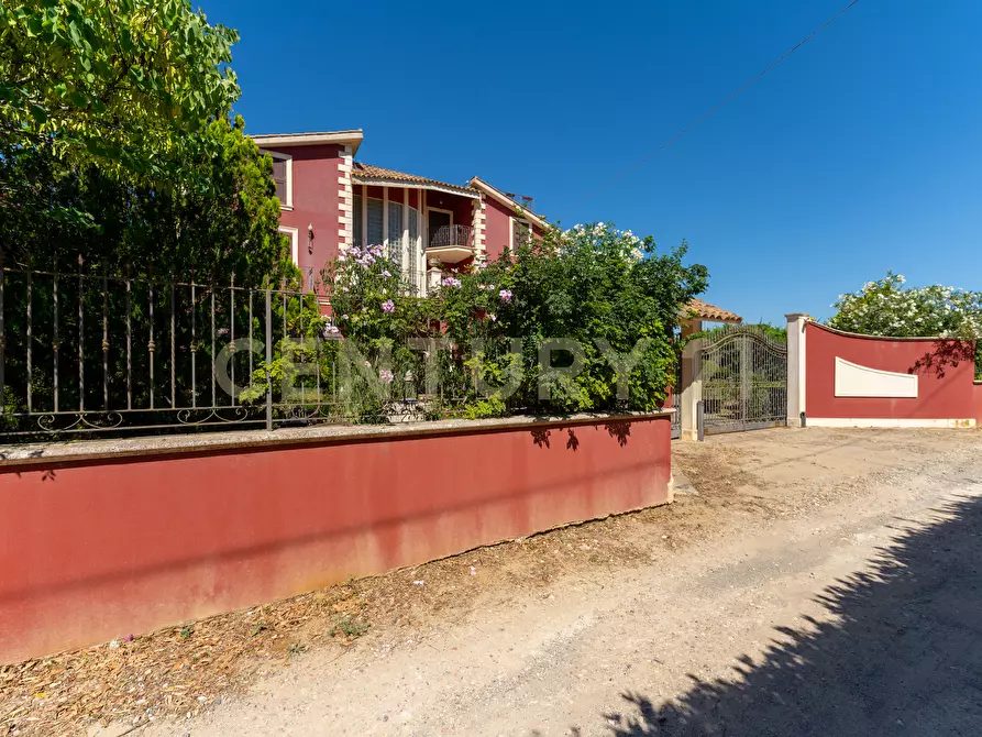 Immagine 11 di Villa in vendita  in Via Ottavia Penna 50 a Caltagirone