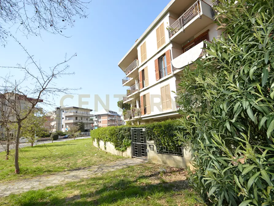 Immagine 3 di Pentalocale in vendita  in Via Senese 173/A a Grosseto