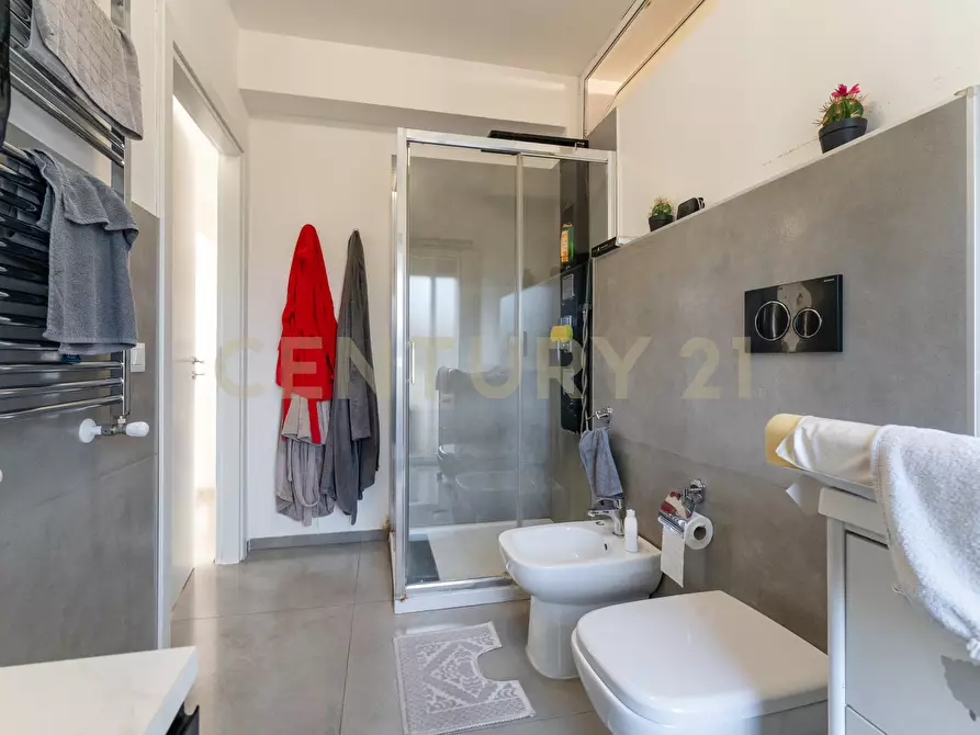 Immagine 34 di Quadrilocale in vendita  in Vicolo  Aurora 8 a Tremestieri Etneo