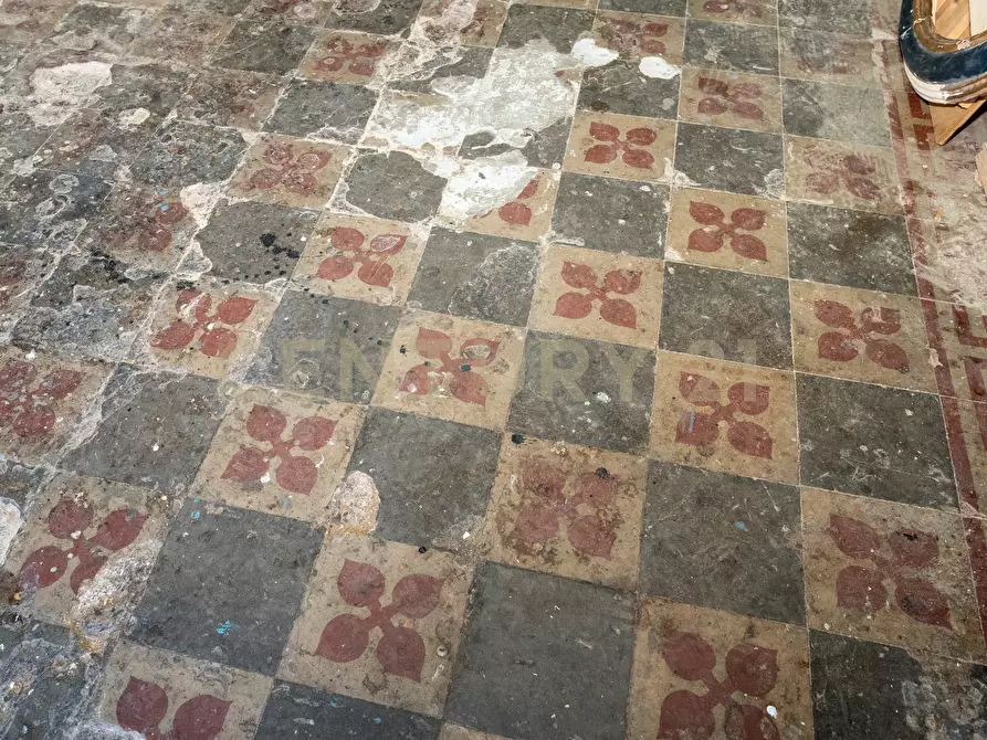 Immagine 11 di Bilocale in vendita  in Via Celeste 71 a Catania