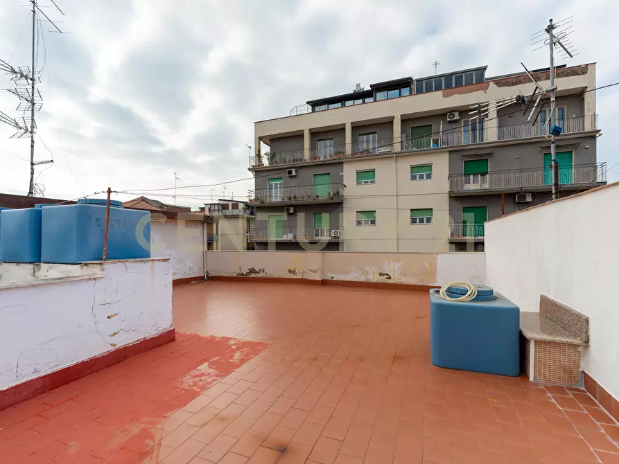 Immagine 28 di Pentalocale in vendita  in Via Edmondo de Amicis 62 a Catania