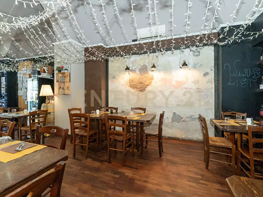 Immagine 8 di Locale commerciale in vendita  in Via Monsignor Ventimiglia snc a Catania