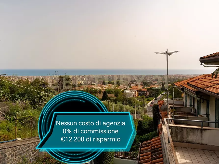 Immagine 1 di Villa in vendita  in Via Santa Rosa da Lima 17 a Catania