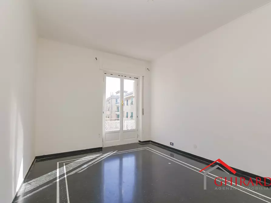 Immagine 5 di Trilocale in vendita  in VIA MOLFINO 7 a Genova