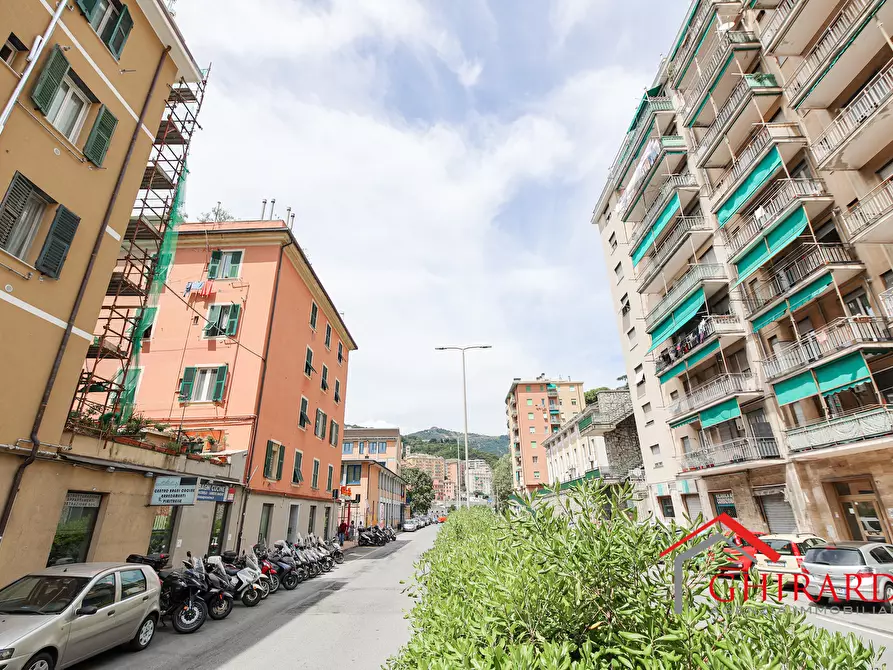 Immagine 28 di Trilocale in vendita  in Corso A. De Stefanis 54 a Genova