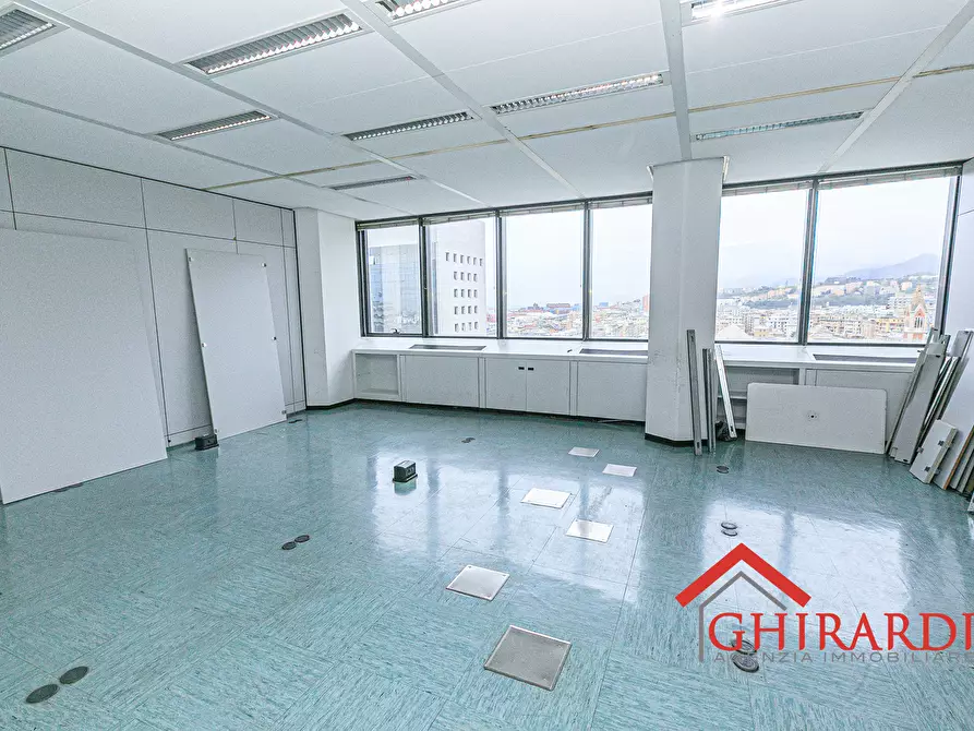 Immagine 5 di Ufficio in affitto  in VIA DE MARINI 1 a Genova