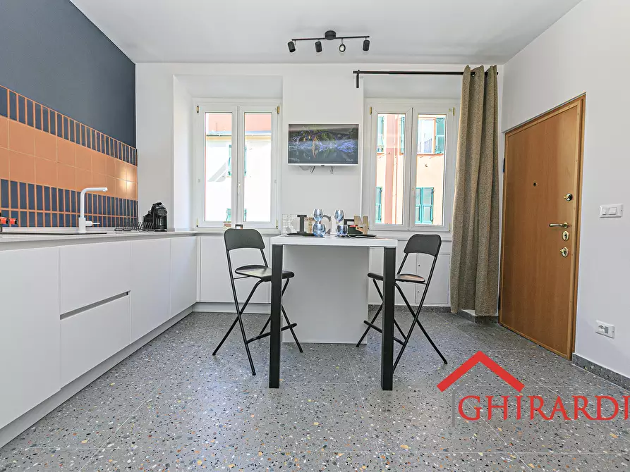 Immagine 10 di Bilocale in vendita  in Via Ramiro Ginocchio 10 a Genova