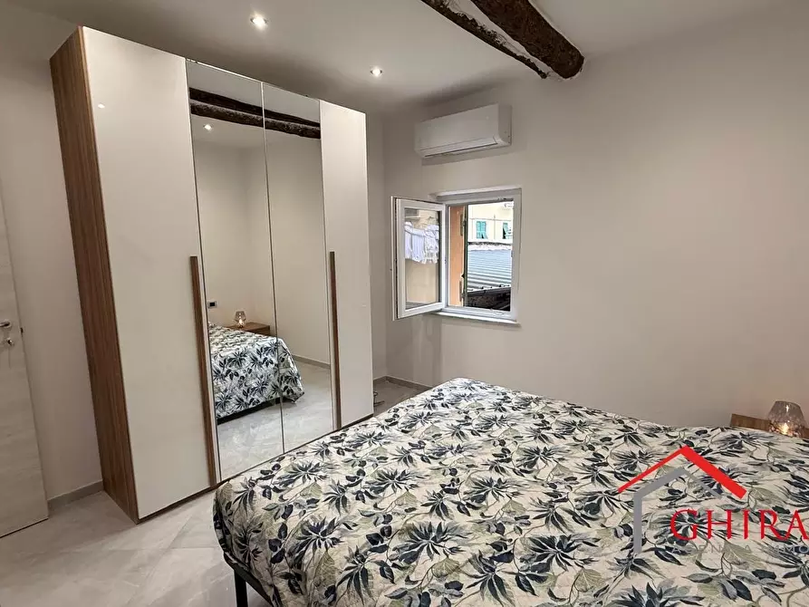 Immagine 14 di Bilocale in vendita  in VIA PAGLIA 20 a Genova