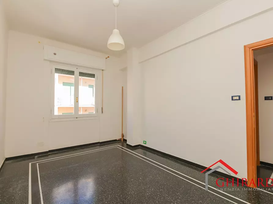 Immagine 12 di Trilocale in vendita  in VIA MOLFINO 7 a Genova