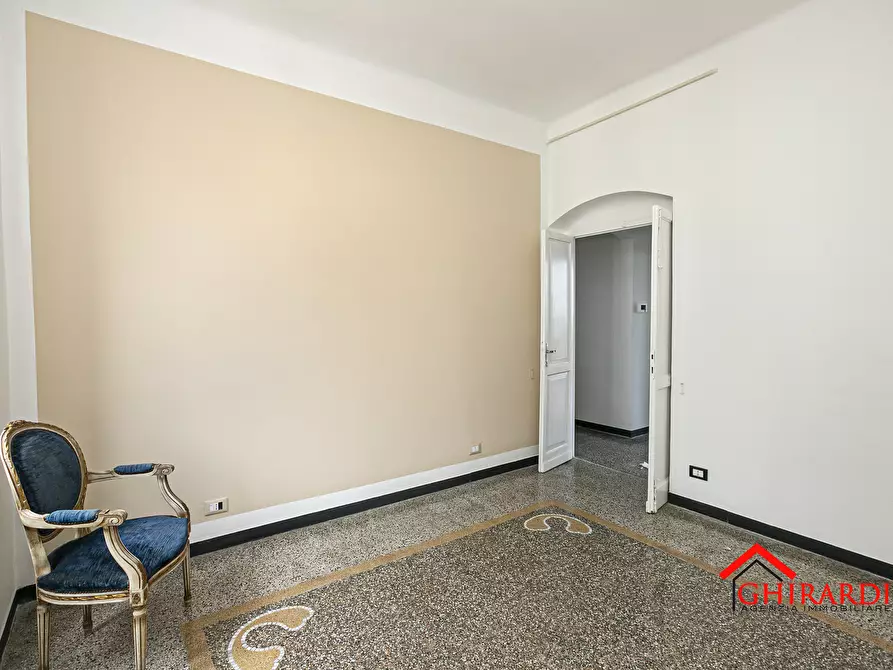 Immagine 28 di Trilocale in affitto  a Genova