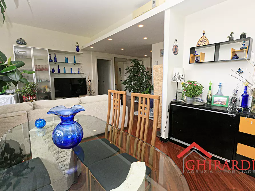 Immagine 10 di Trilocale in affitto  in VIA DELL'INSURREZIONE 12A a Genova