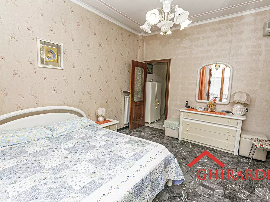 Immagine 15 di Quadrilocale in vendita  in Via Luigi Galvani 24 a Genova