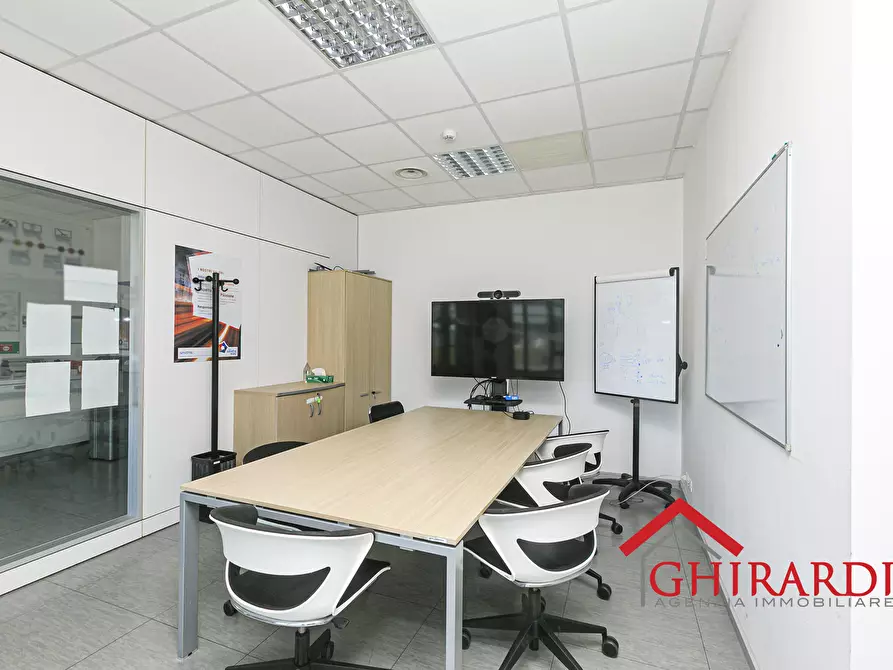 Immagine 16 di Ufficio in vendita  in Via delle Nuove Tecnologie Enrico Albareto 21 a Genova