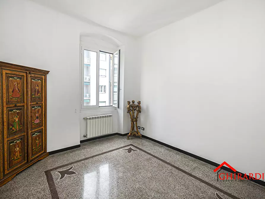 Immagine 21 di Trilocale in affitto  a Genova