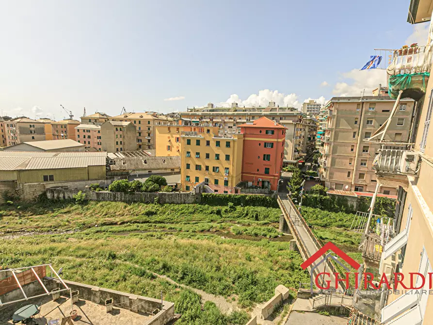 Immagine 26 di Trilocale in vendita  in VIA OTTAVA SOCIETà CASE 12 a Genova