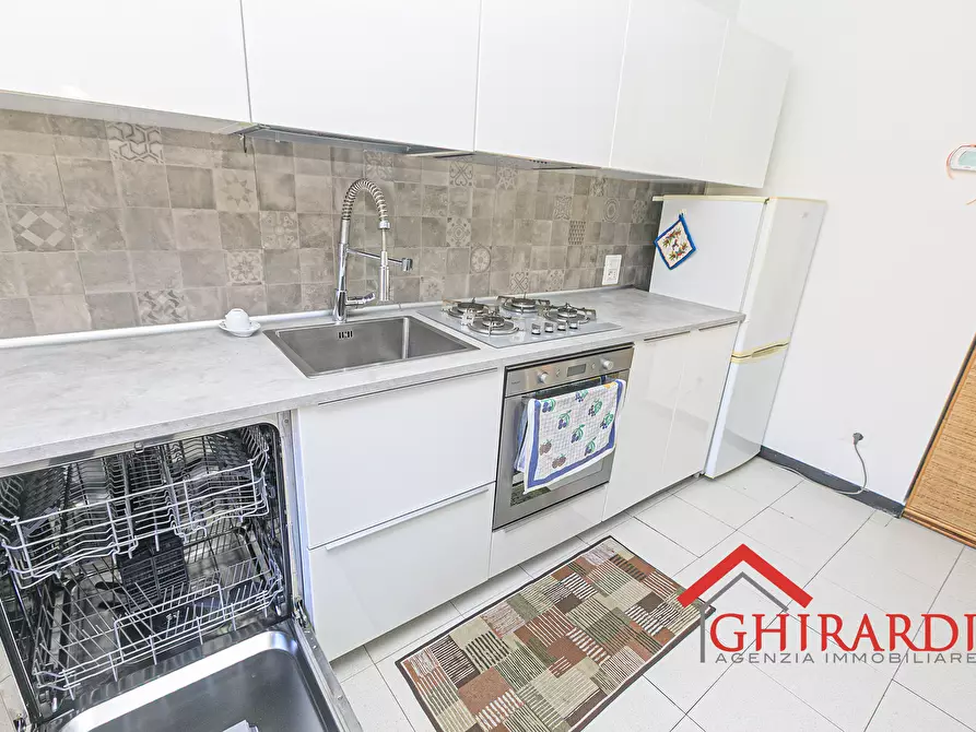 Immagine 8 di Bilocale in affitto  in VIA R.A.VIGNA 8 a Genova