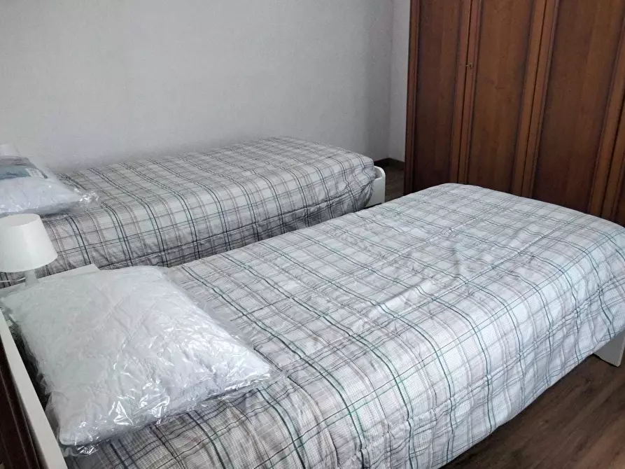 Immagine 7 di Trilocale in affitto  in Passo del Cantarena 1 a Genova