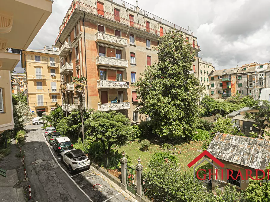 Immagine 42 di Pentalocale in vendita  in Via Sabotino 8 a Genova