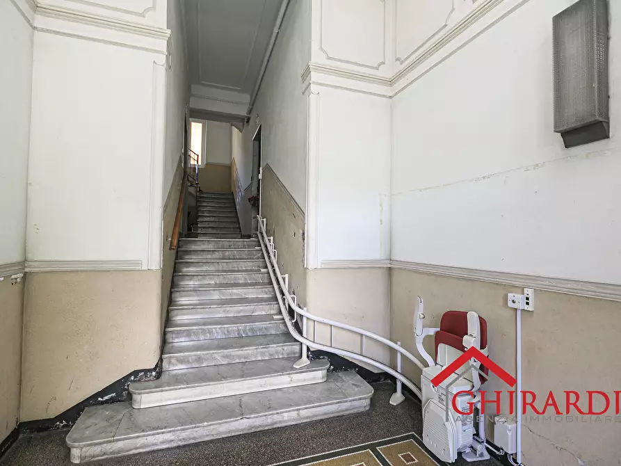 Immagine 44 di Pentalocale in vendita  in Via Sabotino 8 a Genova