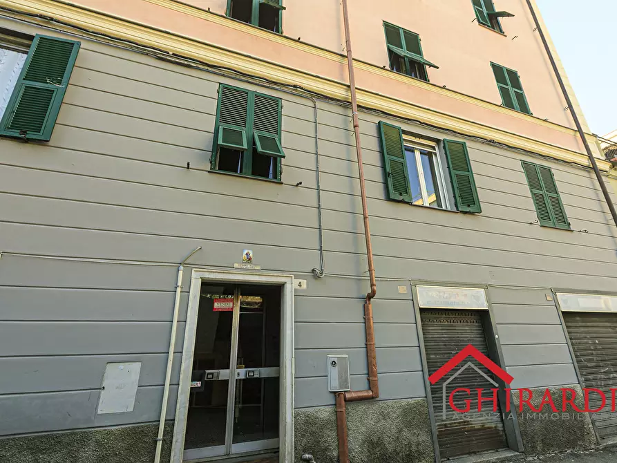 Immagine 43 di Trilocale in vendita  in Via Pier Domenico da Bissone 4 a Genova