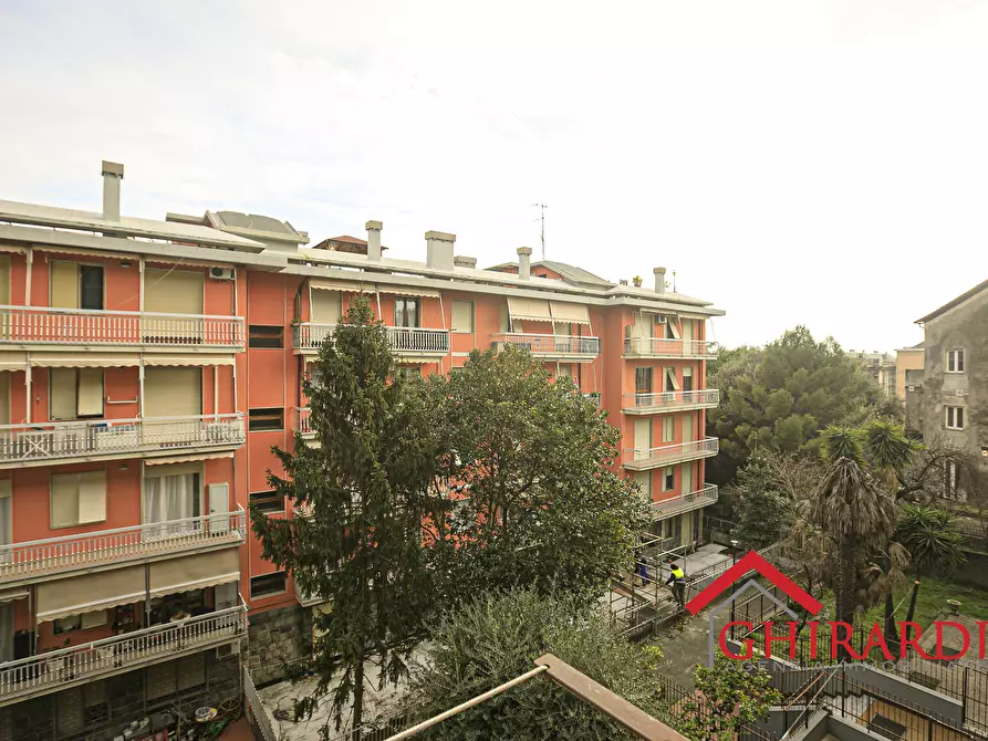 Immagine 29 di Trilocale in vendita  in Via Giovanni Battista Torre 5 a Genova