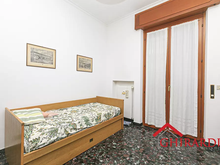 Immagine 25 di Quadrilocale in vendita  in Via Gavino Antonio 25 a Genova