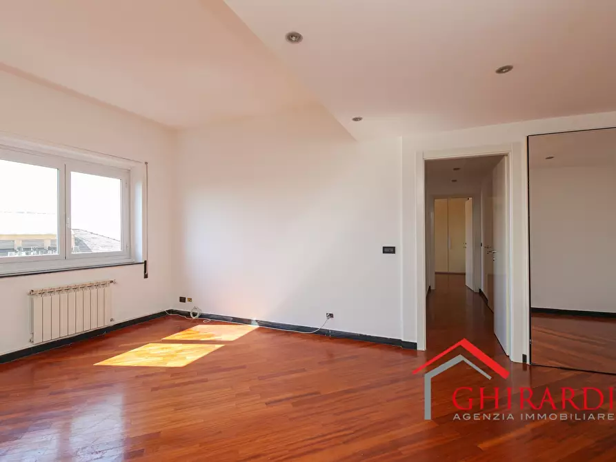 Immagine 7 di Trilocale in vendita  in VIA DELL'INSURREZIONE 12A a Genova