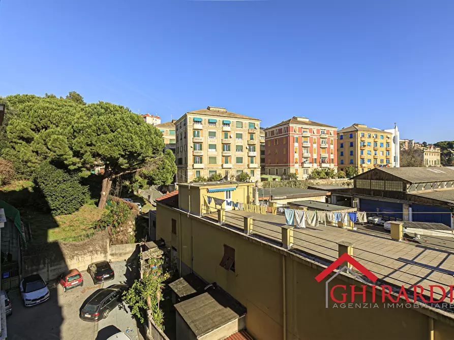 Immagine 29 di Trilocale in affitto  in VIA MERANO 47 a Genova