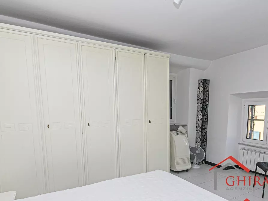 Immagine 11 di Bilocale in affitto  in VIA R.A.VIGNA 8 a Genova