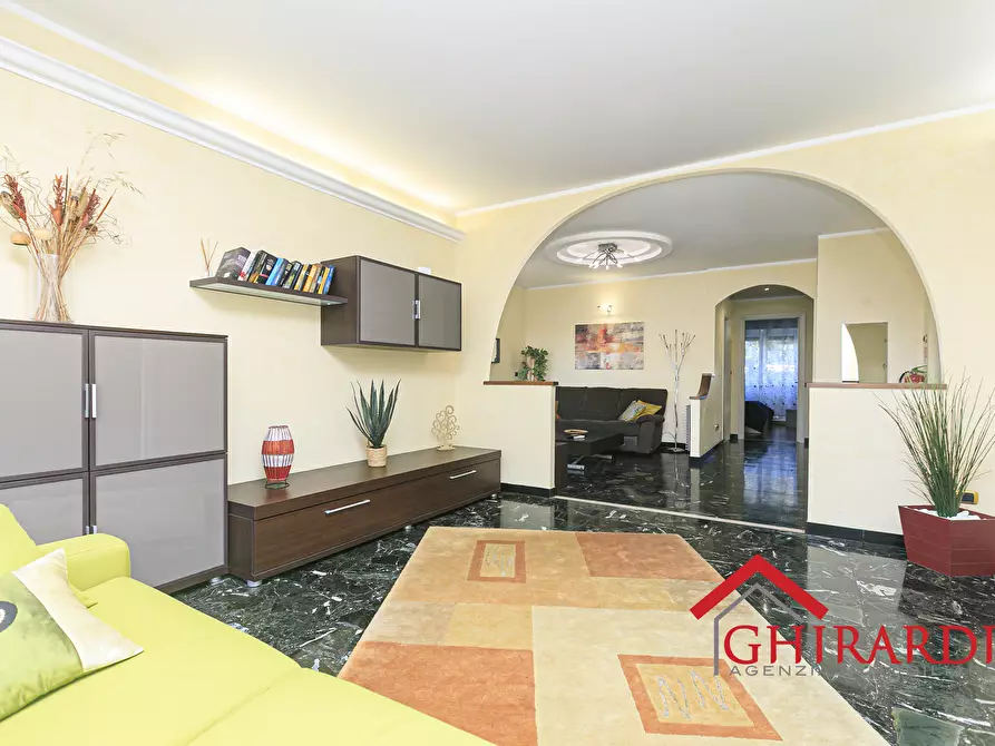 Immagine 8 di Trilocale in affitto  in Via Antonio Sant'Elia 190 a Genova