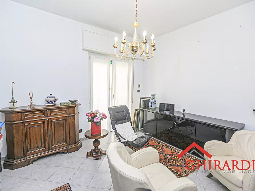 Immagine 4 di Bilocale in vendita  in VIA GINO CAPPONI 11 a Genova