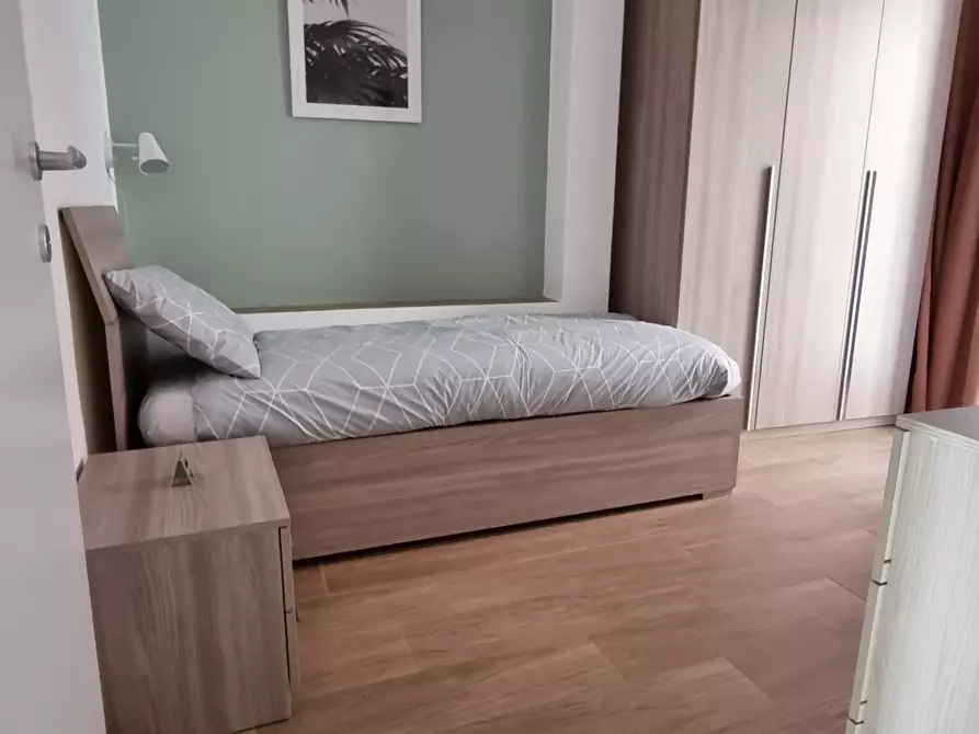 Immagine 15 di Trilocale in affitto  in VICO TRAÙ 7 a Genova