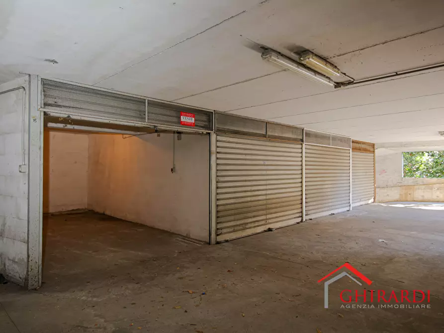 Immagine 38 di Bilocale in vendita  in VIA MURTOLA 62 a Genova