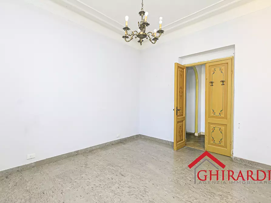 Immagine 22 di Quadrilocale in vendita  in Piazza Cristoforo Bonavino 11 a Genova