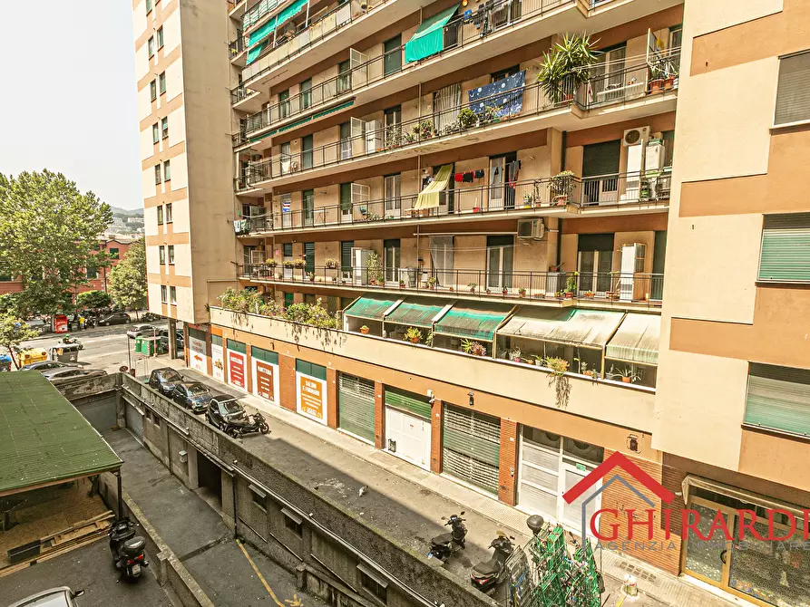 Immagine 27 di Trilocale in affitto  in VIA GIACOMO SOLIMAN 8 a Genova