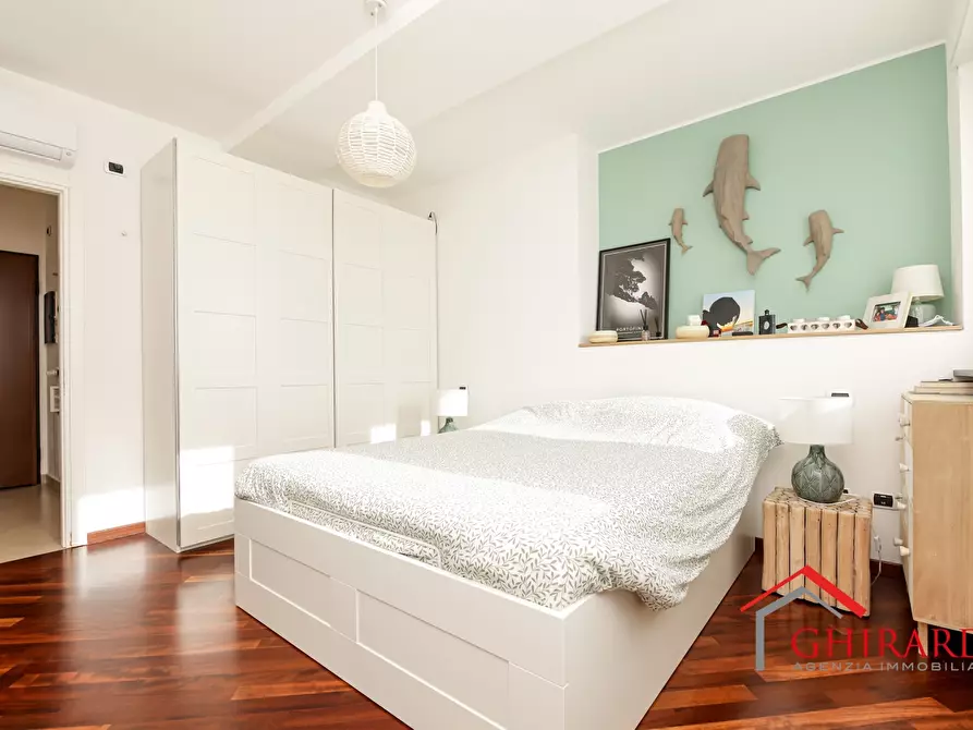 Immagine 10 di Bilocale in vendita  in VIA CIBRARIO 37 a Genova