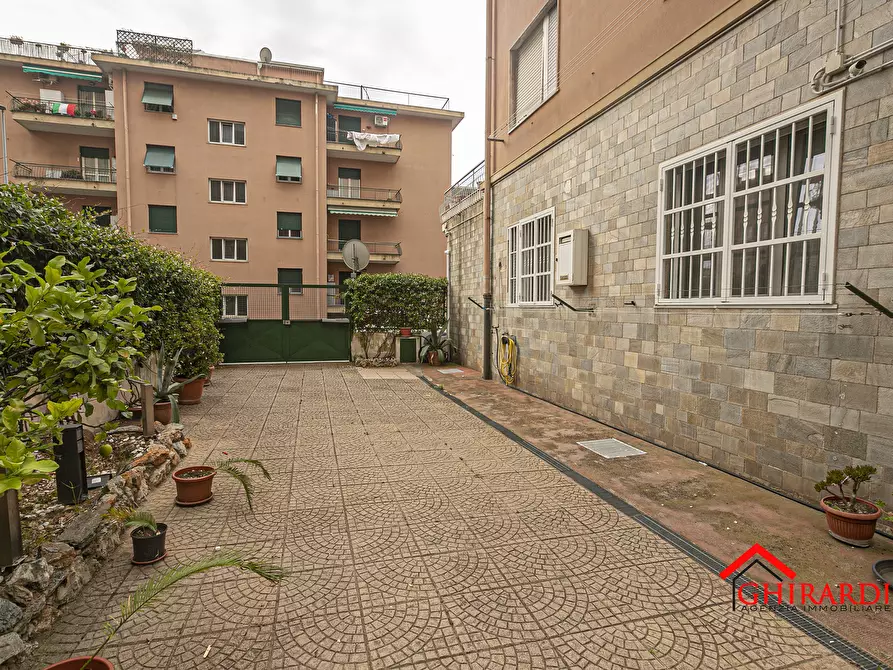 Immagine 34 di Pentalocale in affitto  in Via Alberto Picco 4 a Genova