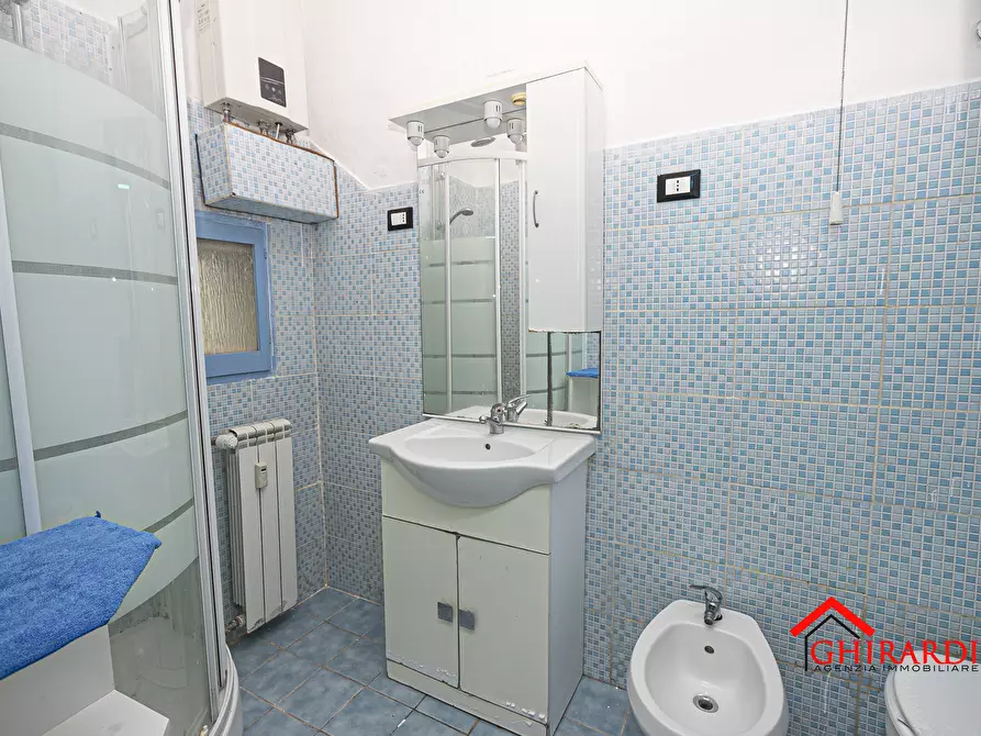 Immagine 22 di Quadrilocale in vendita  in Via Chiaravagna 5 a Genova