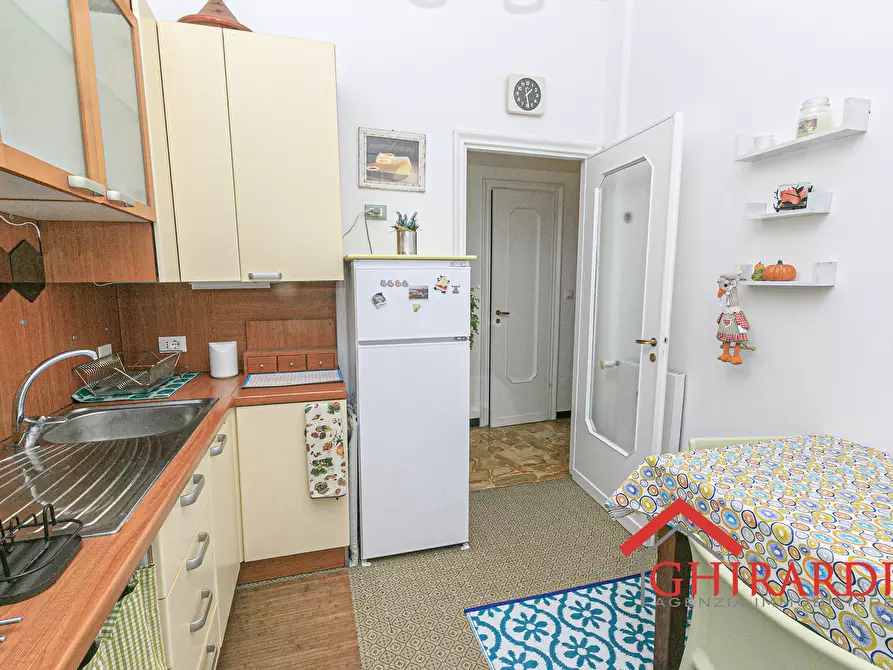 Immagine 12 di Bilocale in affitto  in VIA GIULIO TANINI 47F a Genova