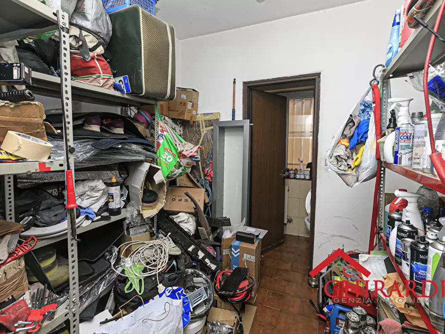 Immagine 15 di Showroom in affitto  in VIA PRA' 5 a Genova