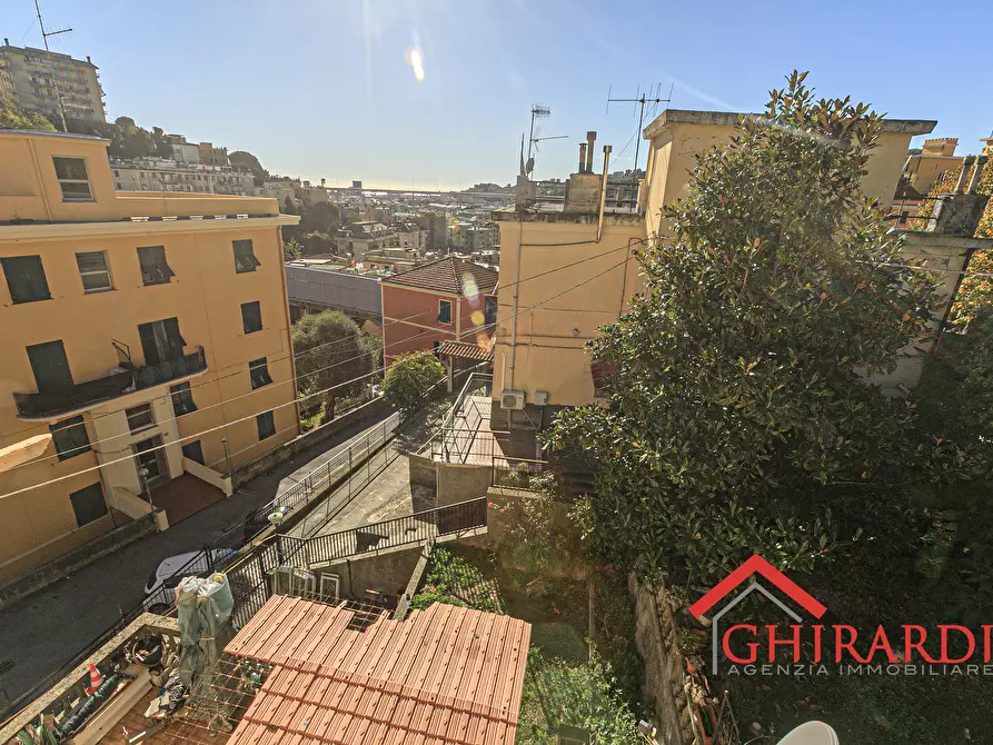 Immagine 98 di Casa trifamiliare in vendita  in Via Sergio Piombelli 28 a Genova