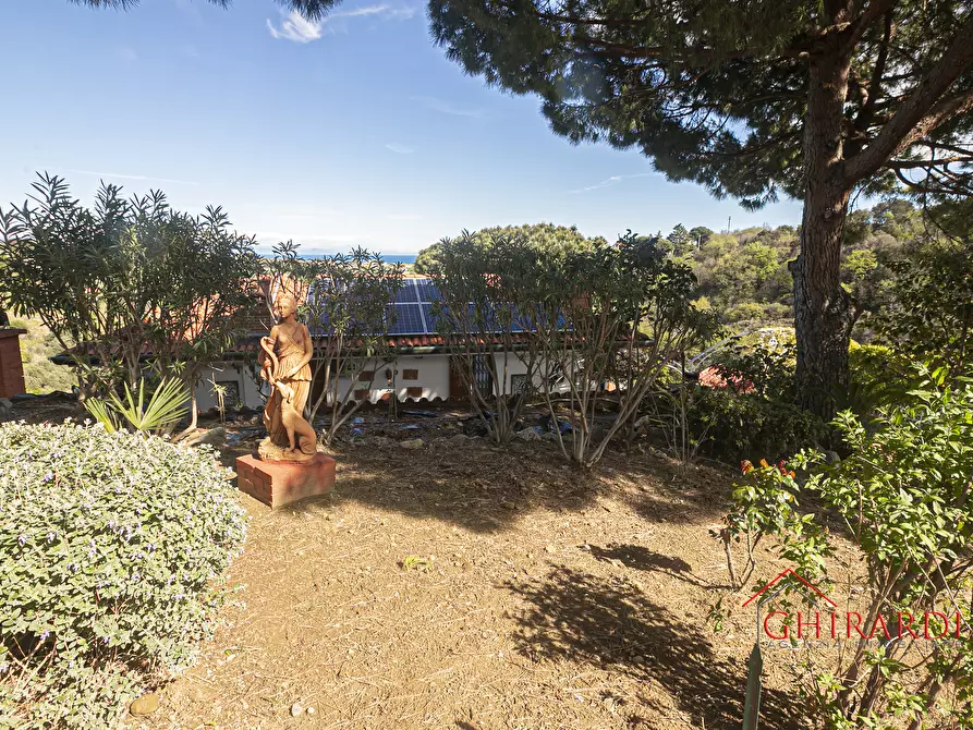 Immagine 105 di Villa in vendita  in VIA PECORILE a Celle Ligure